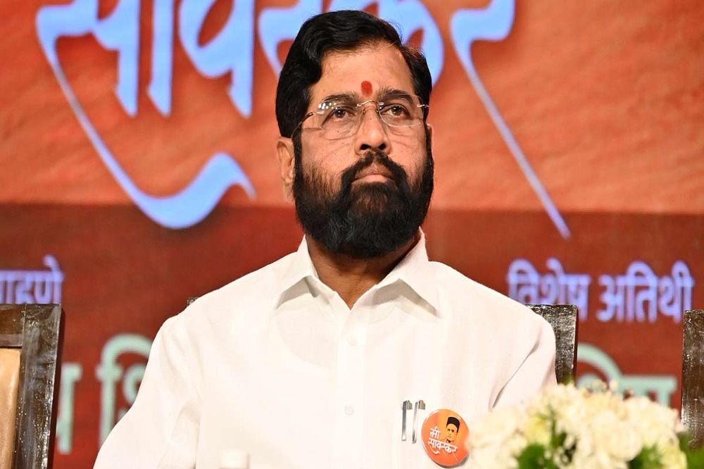 शिंदेंकडून नाराज शिलेदारांना श्रद्धा, सबुरीचा सल्ला